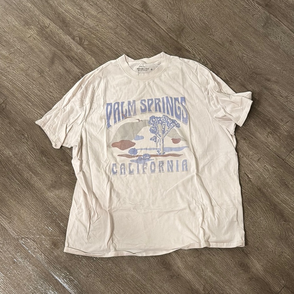 Abercrombie Palm Springs Graphic Tee